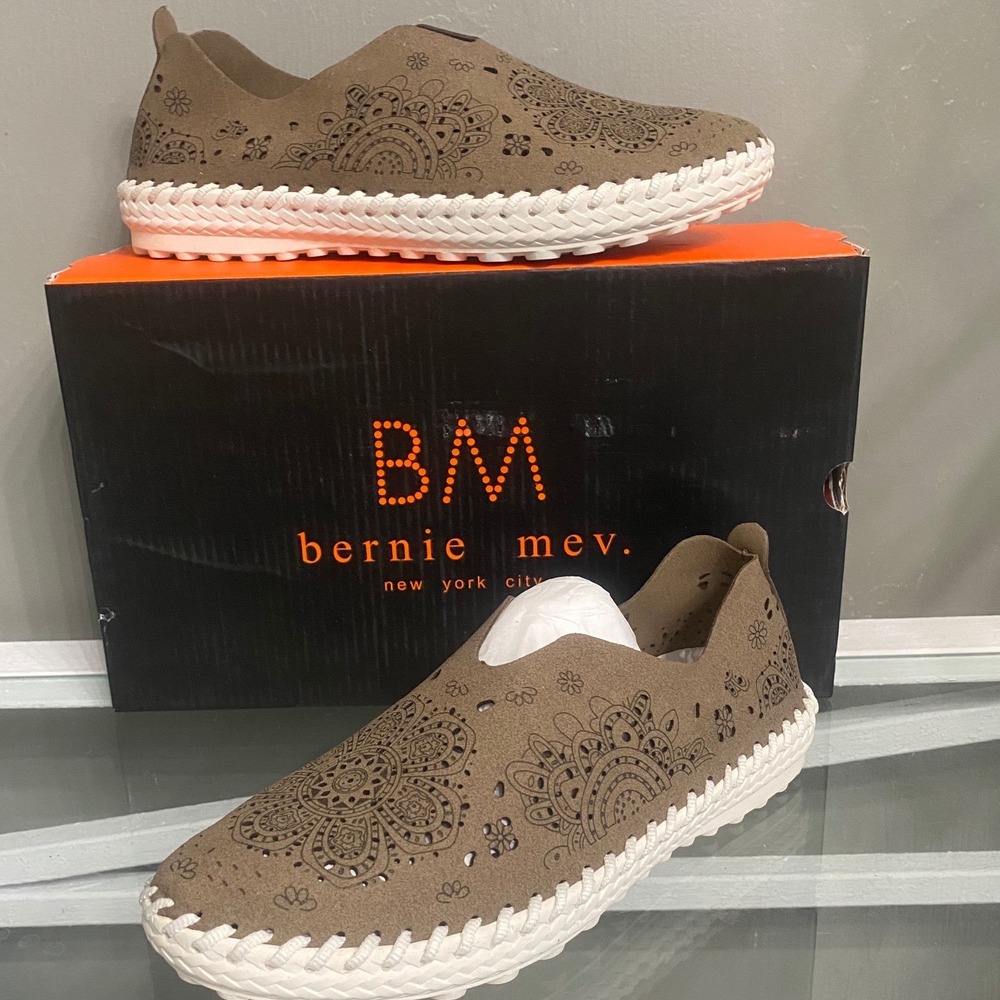 Bernie Mev TW09 Taupe Laser Cut Mandala Memory Foam Slip On Shoes Womens 7